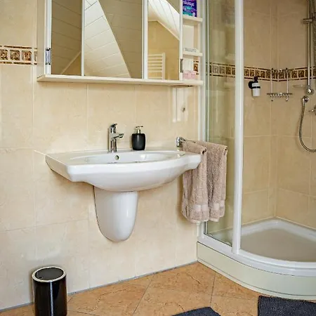 Grosse Ferienoase Mit Burgbergblick Apartment Bevern (Lower-Saxony)